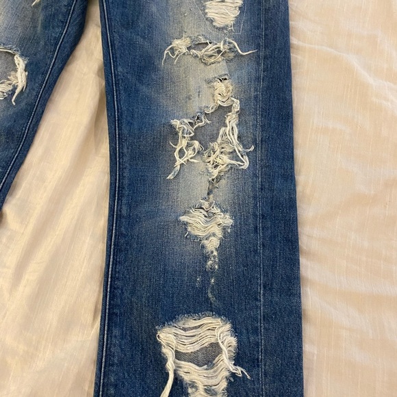 LOVE MOSCHINO Straight Low Rise Distressed Jeans (J2) - Picture 2 of 12